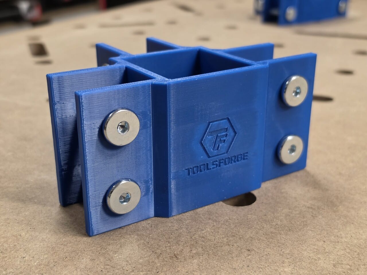 TF-Core 50/30 T — łącznik ramy środkowy